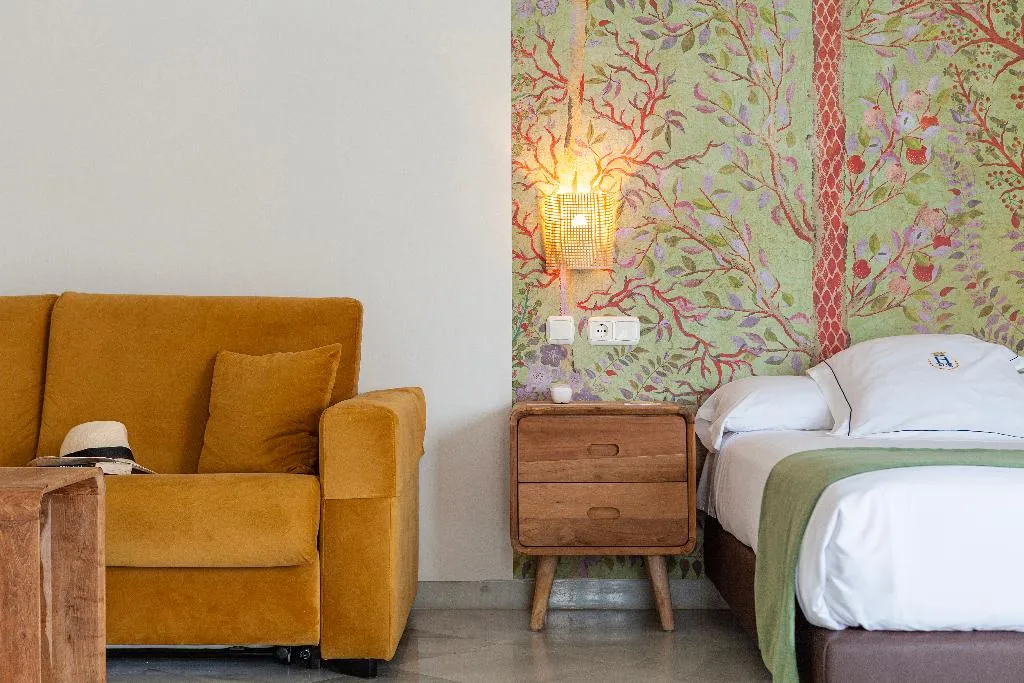 Double or Twin SUPERIOR CAPACITY 4 Room, Duque de Najera, Costa De La Luz