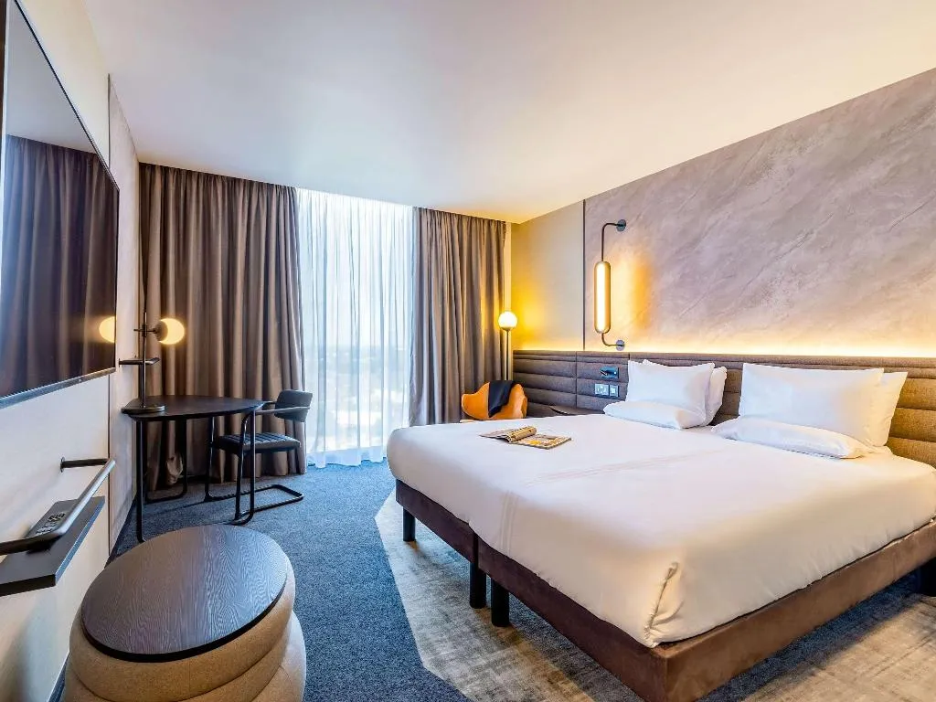 DOUBLE EXECUTIVE Room, Novotel Valencia Lavant, Valencia