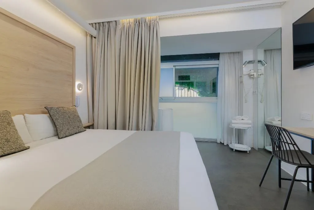 DOUBLE INNER Room, Casa Lit Barcelona, Barcelona