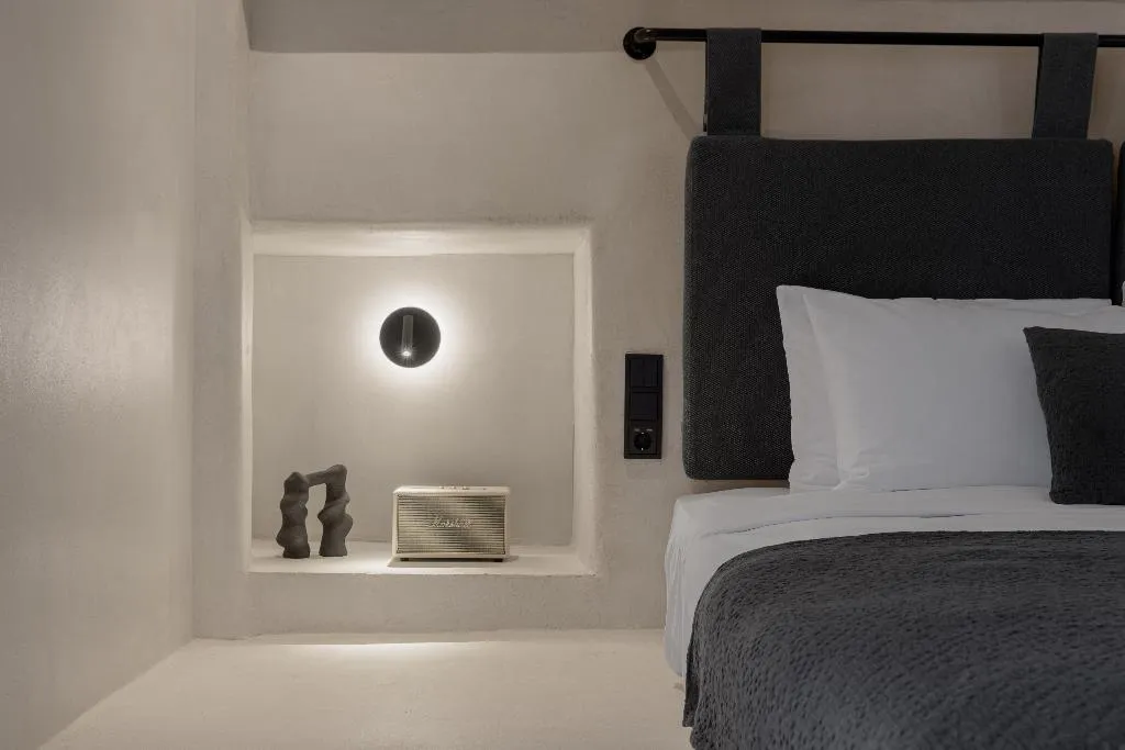 Double or Twin DELUXE WITH JACUZZI Room, Rocabella Mykonos Hotel, Mykonos