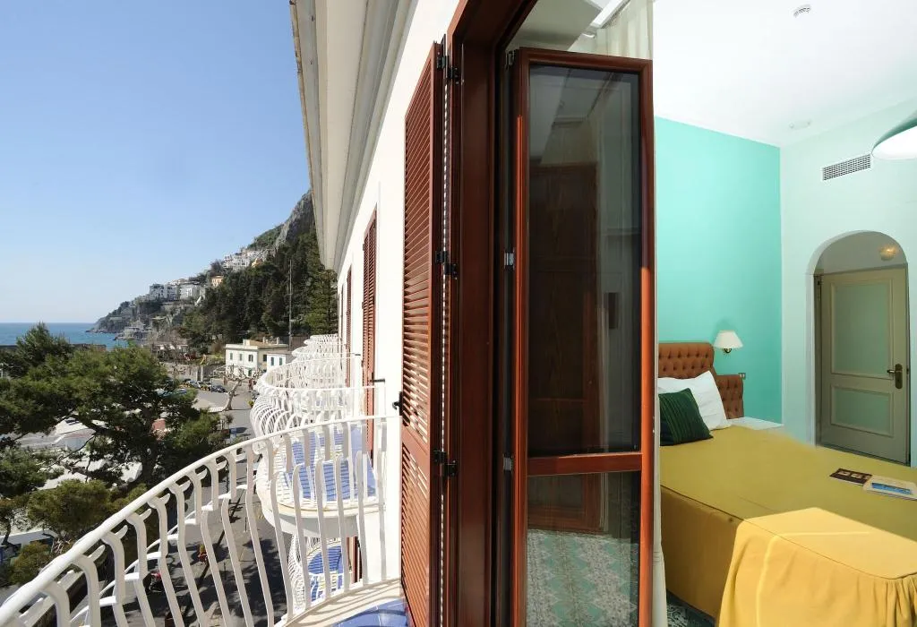 Double or Twin SUPERIOR OCEAN VIEW Room, La Bussola, Naples