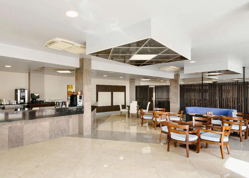 Bar, Alua Atlantico Golf Hotel, Tenerife
