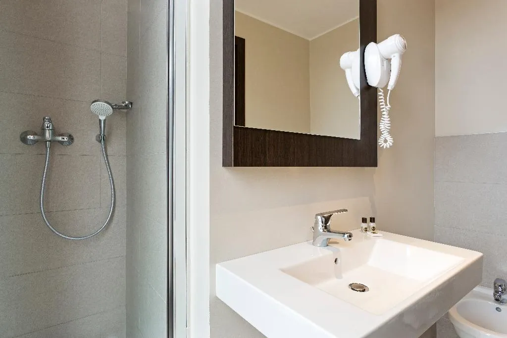 Room, B&B Hotel Milano Sant'Ambrogio, Milan
