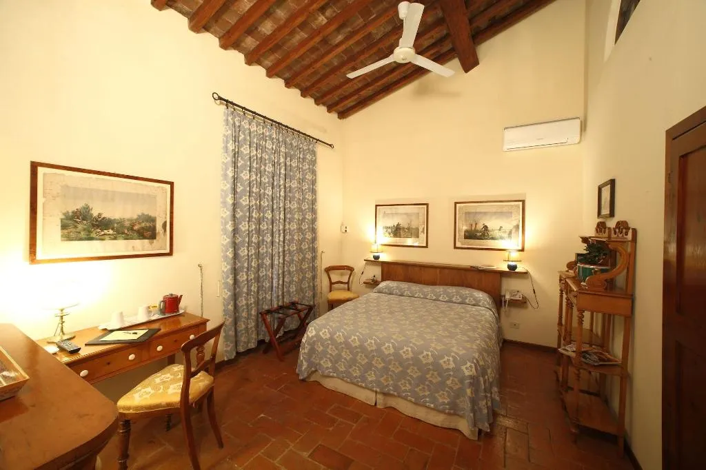 Room, B&B Rovezzano, Florence