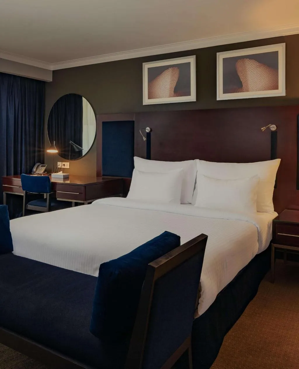 SUITE EXECUTIVE KING BED Room, Radisson Blu Cairo Heliopolis, Cairo