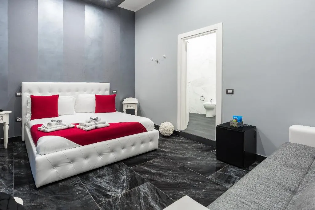 QUADRUPLE STANDARD Room, Hotel Palace Napoli, Naples