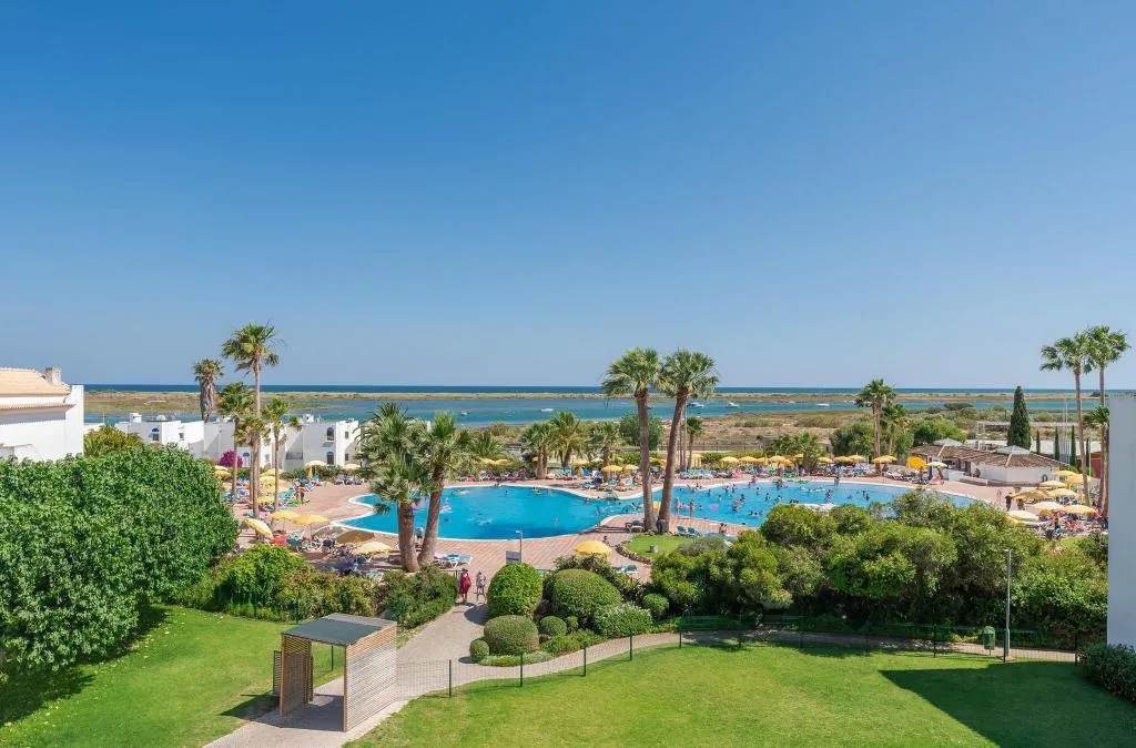Pool, Golden Club Cabanas, Algarve