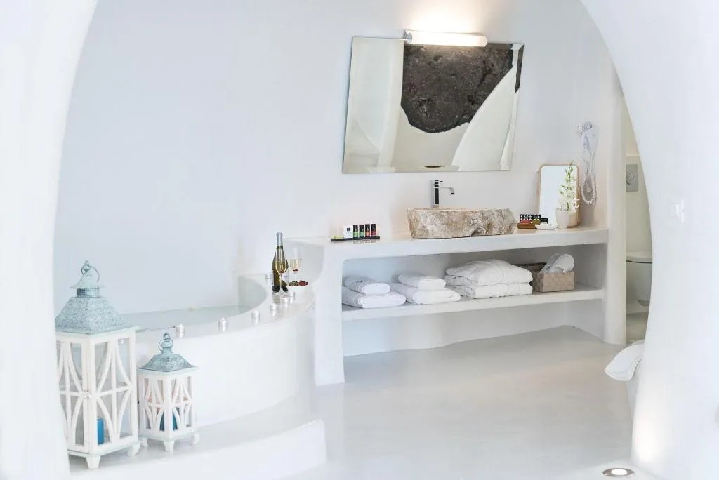 Room, Maregio Suites, Santorini