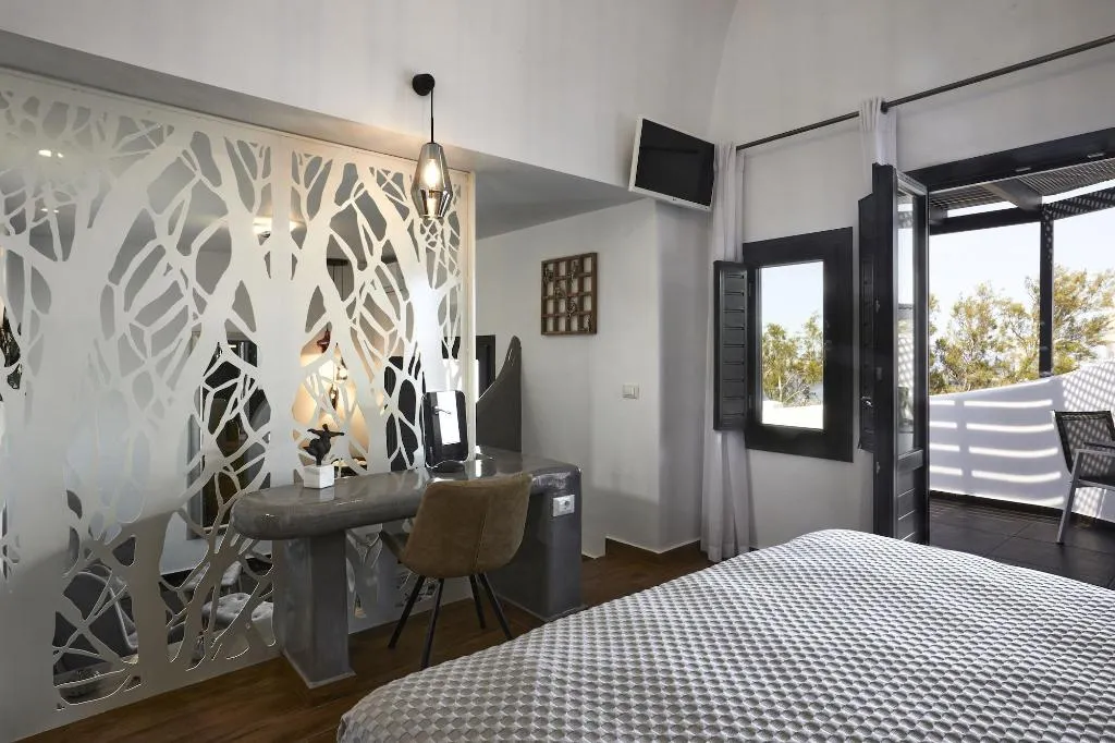 Room, Oia Suites, Santorini