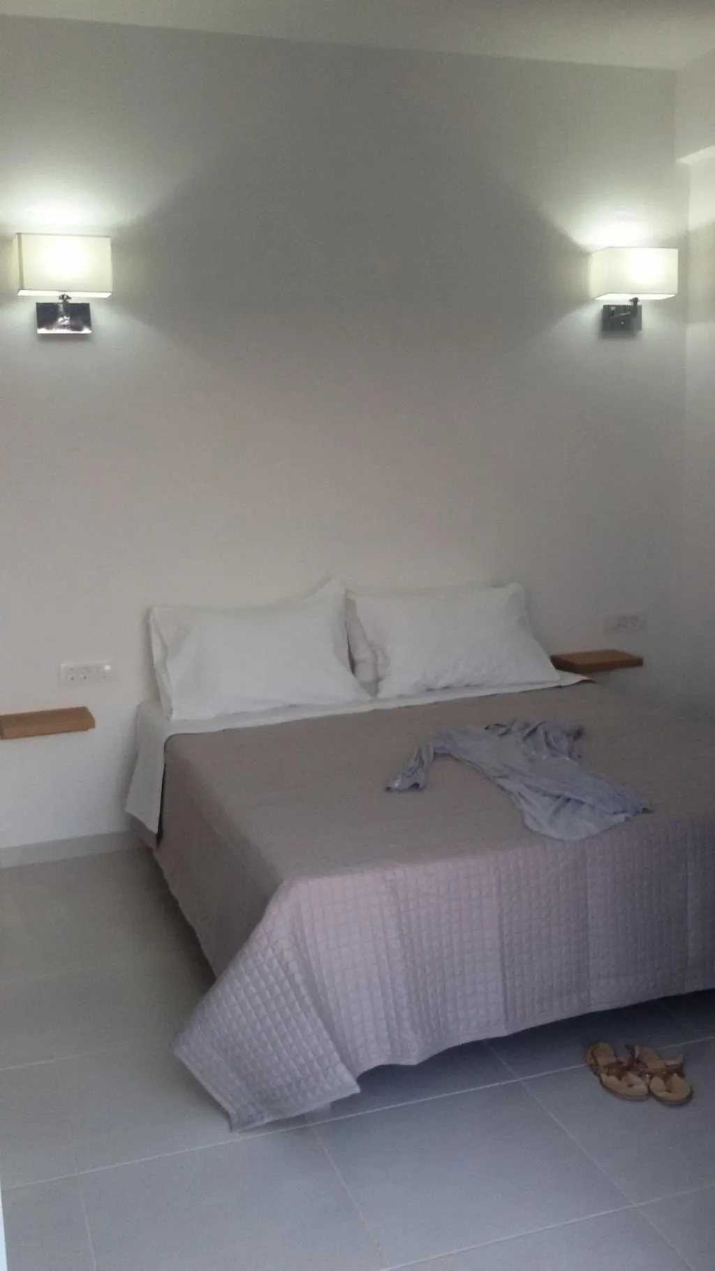 Room, Daylight, Santorini