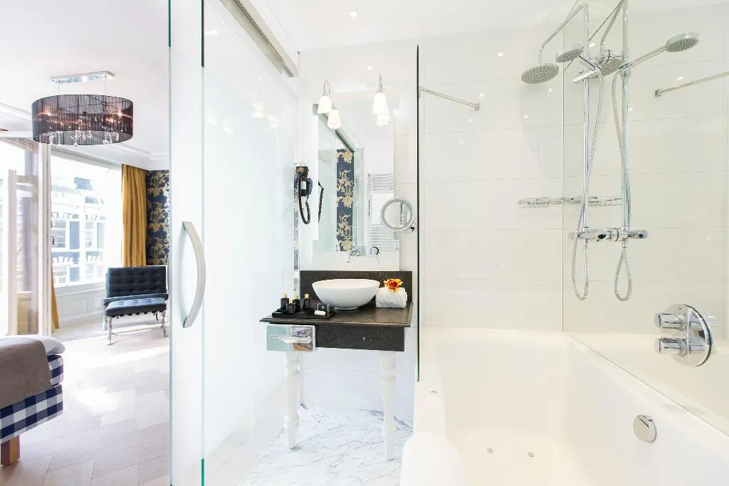 SUITE STANDARD Room, Amsterdam Canal Hotel, Amsterdam