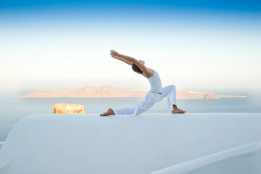 Sports and Entertainment, Grace Hotel Santorini, Santorini