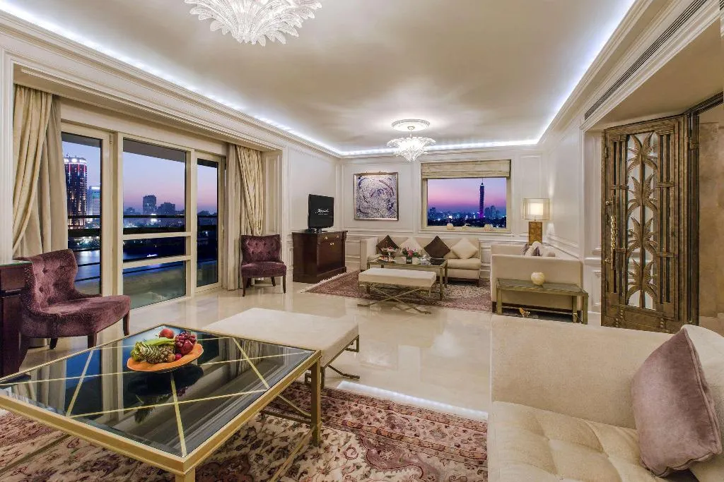 SUITE STANDARD Room, Kempinski Nile Hotel Garden City Cairo, Cairo