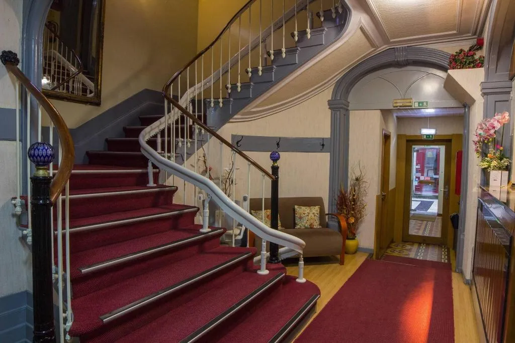Lobby, Estoril Porto, Porto