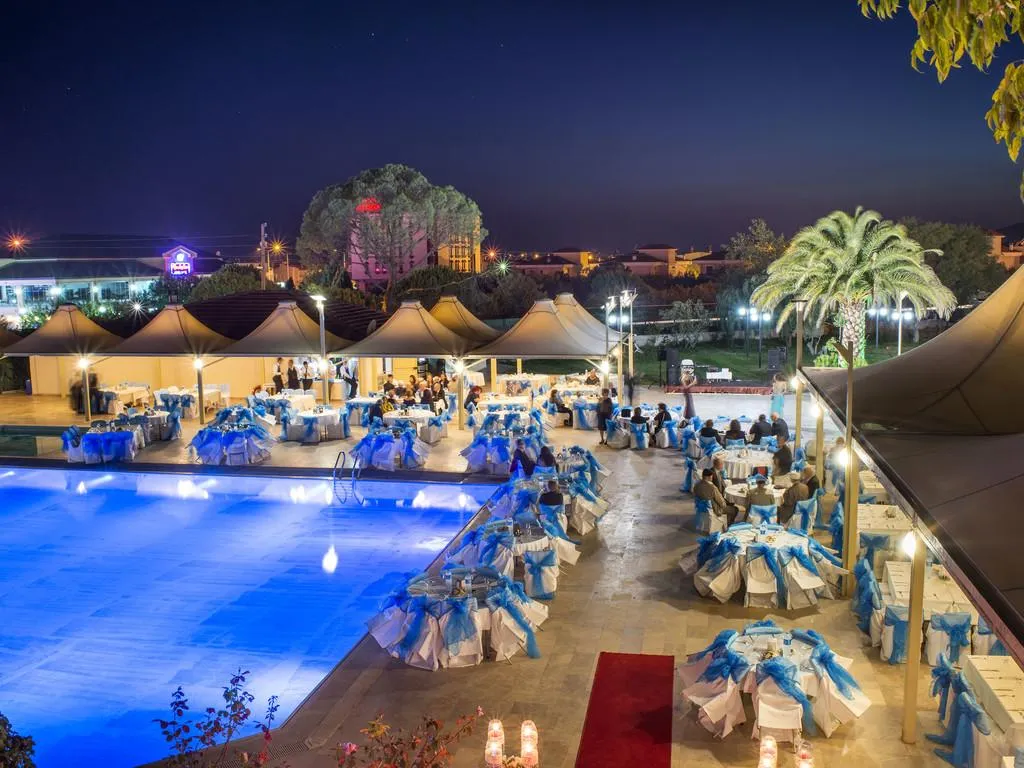 Pool, Berksoy Hotel, Izmir