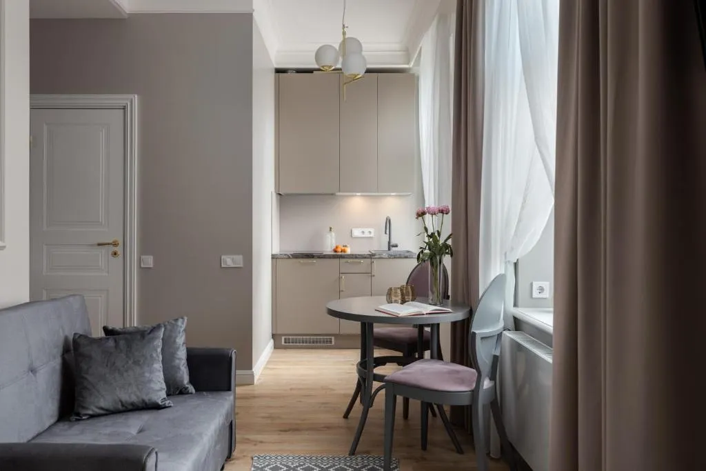 DOUBLE STANDARD Room, Aparthotel Amella, Riga