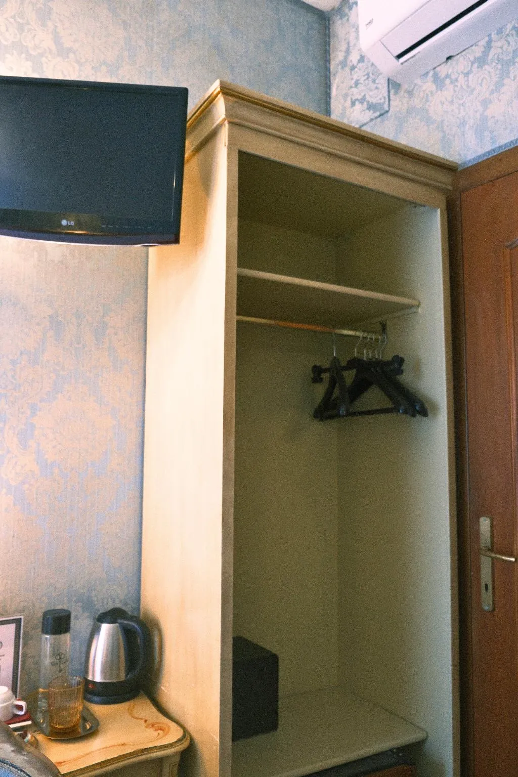 SINGLE WITH VIEWS Room, San Gallo, Venice
