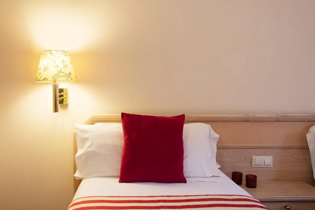SINGLE STANDARD Room, Luna Club Hotel Yoga & Spa, Costa Brava