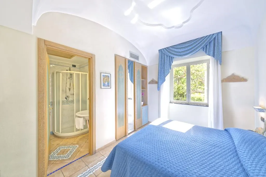 Double or Twin STANDARD Room, Punta Imperatore, Naples