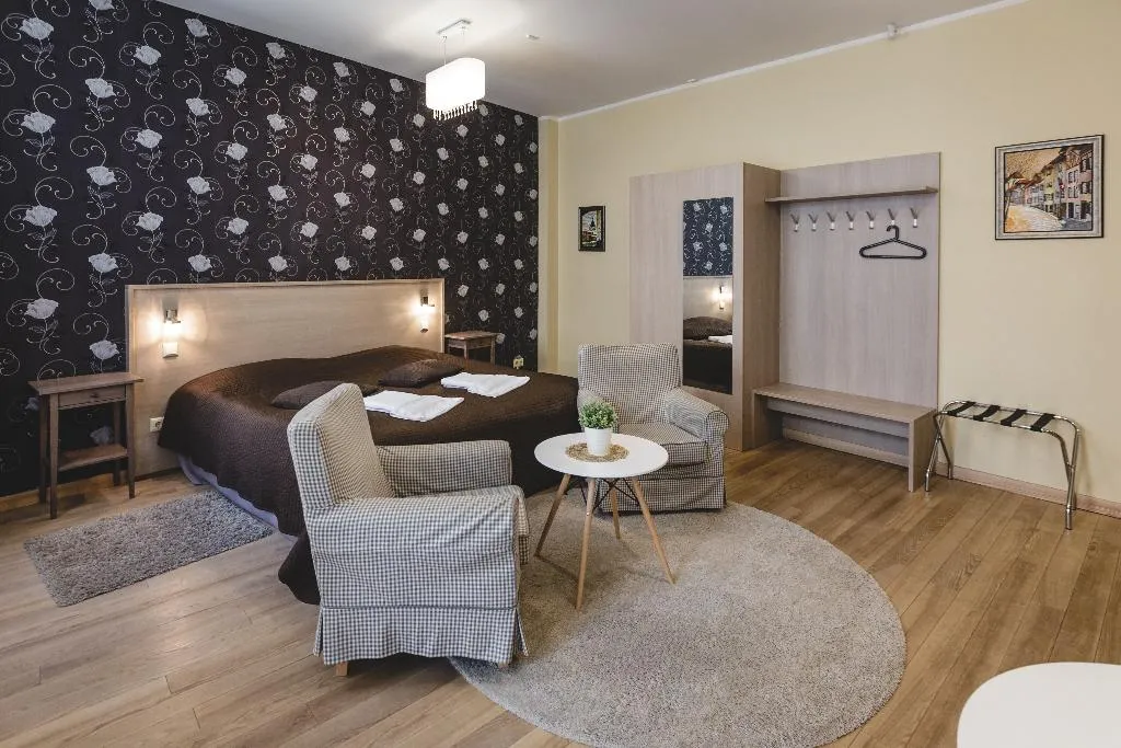 STUDIO WITH BALCONY Room, Riga Lux Apartments - Ernesta, Riga