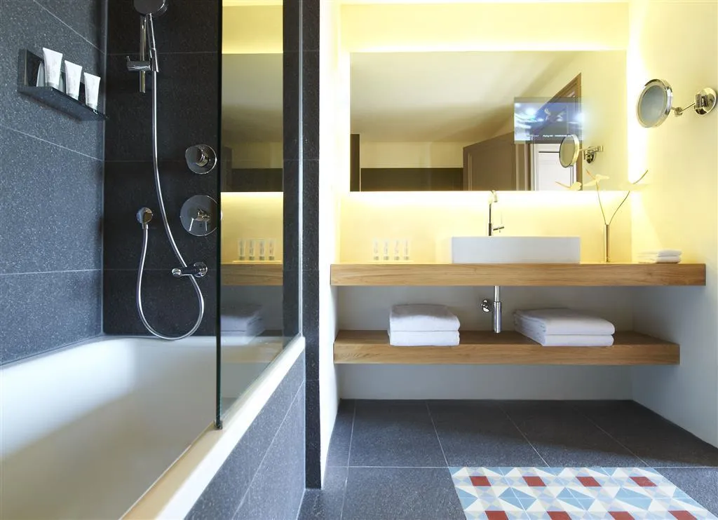 Room, Le Meridien Barcelona, Barcelona