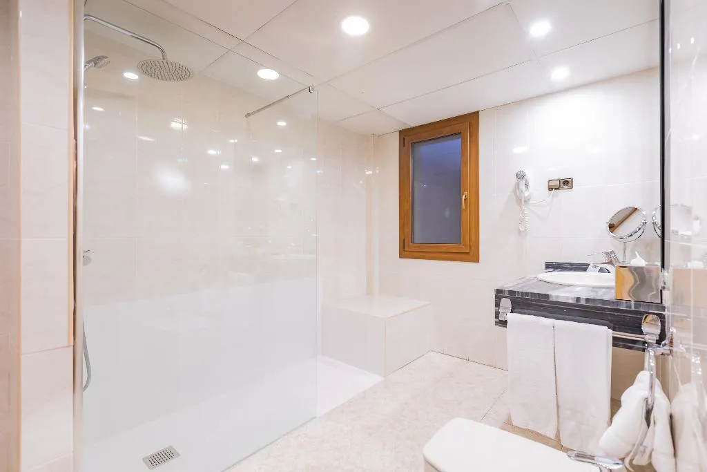 SINGLE STANDARD Room, Eth Solan, Costa Brava