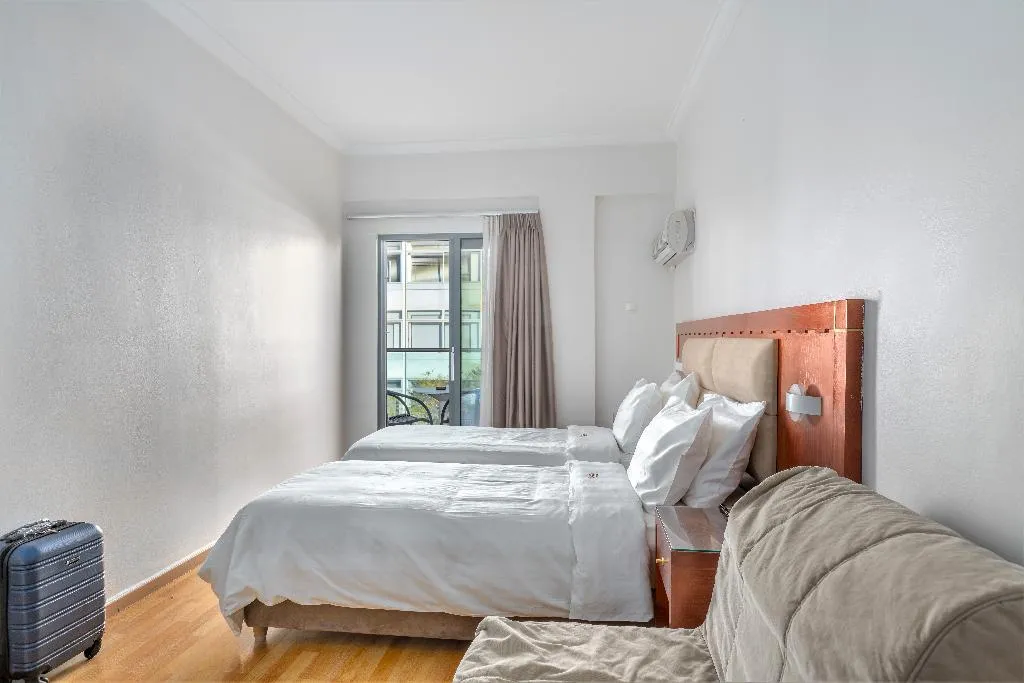 TRIPLE WITH BALCONY Room, Attalos Hotel, Athens