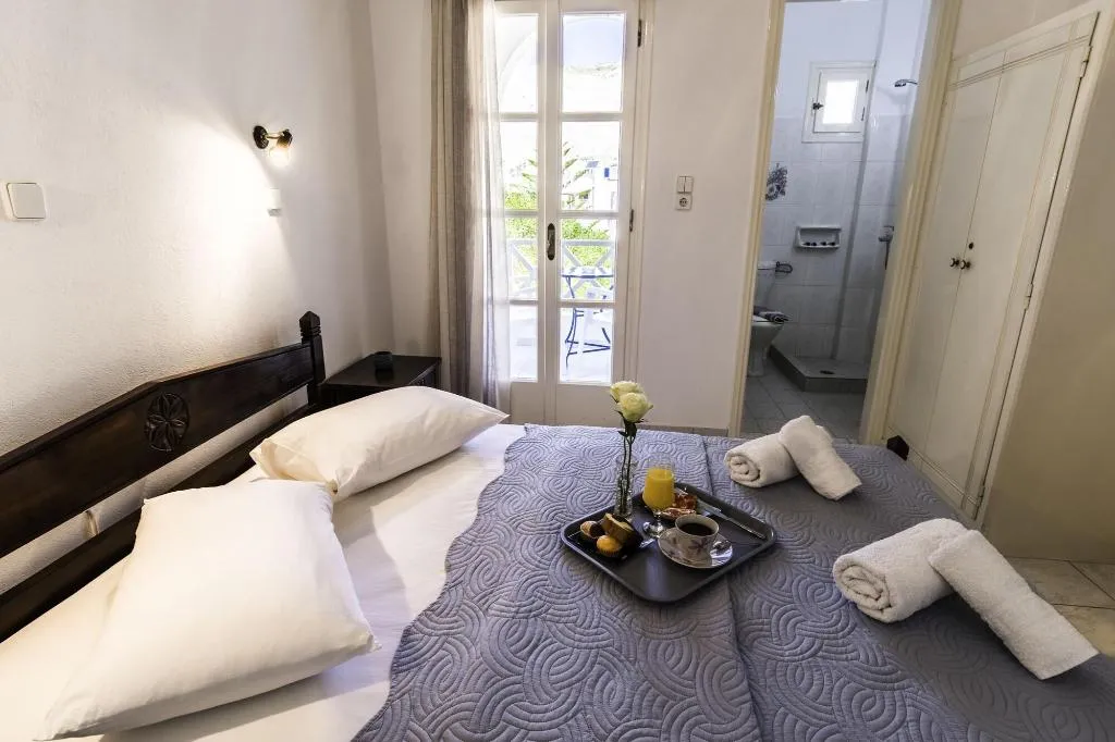 Room, Villa Kalamia Dolphins, Santorini