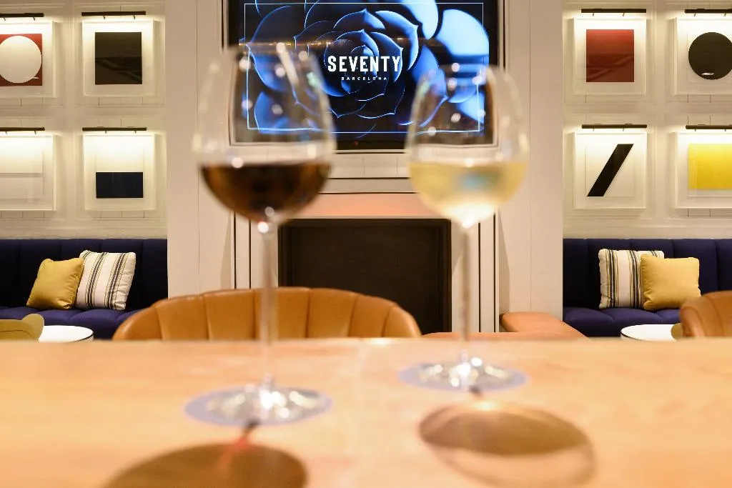 Bar, Seventy Barcelona, Barcelona