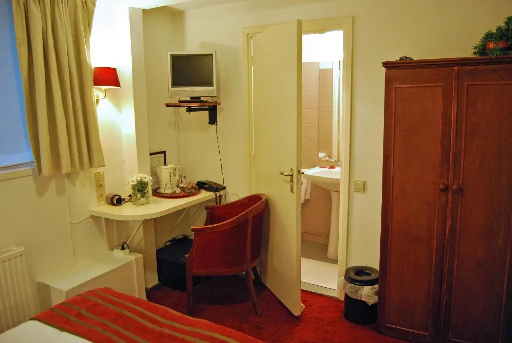 General view, Amsterdam House Hotel, Amsterdam