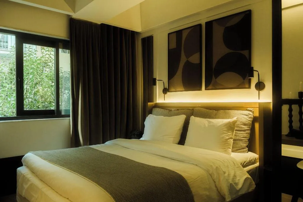 DOUBLE WITH VIEWS Room, Niki Athens Hotel, Athens