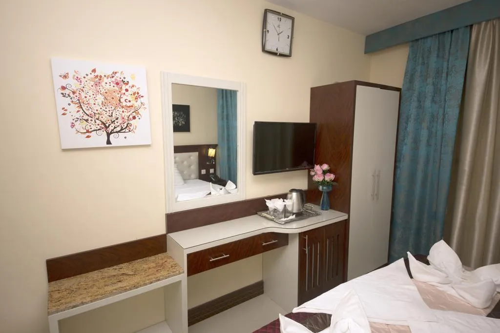 SINGLE STANDARD Room, Mariana Hotel, Dubai