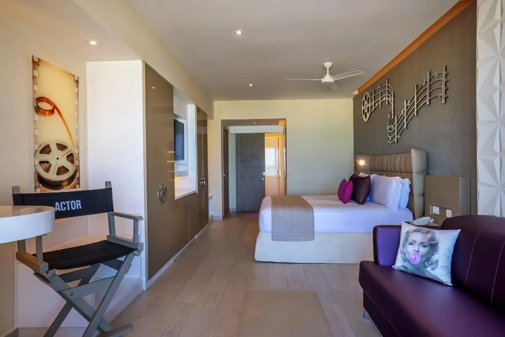 JUNIOR SUITE OCEAN VIEW Room, Planet Hollywood Cancun by Royalton, Cancun Area