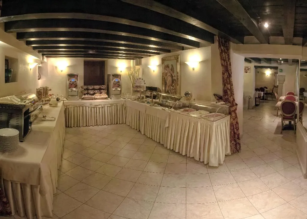 Restaurant, Liassidi Palace, Venice