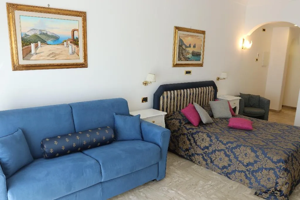 SUITE LUXURY ONE BEDROOM Room, Bougainville Luxury Boutique Hotel, Naples