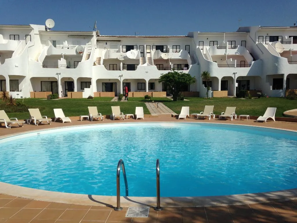 Double or Twin DELUXE POOL VIEW Room, Vilamar, Algarve