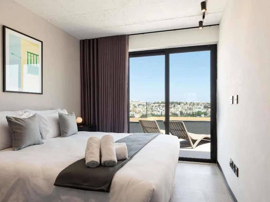 APARTMENT CAPACITY 2 Room, Aparthotel Adagio Malta Central, Malta