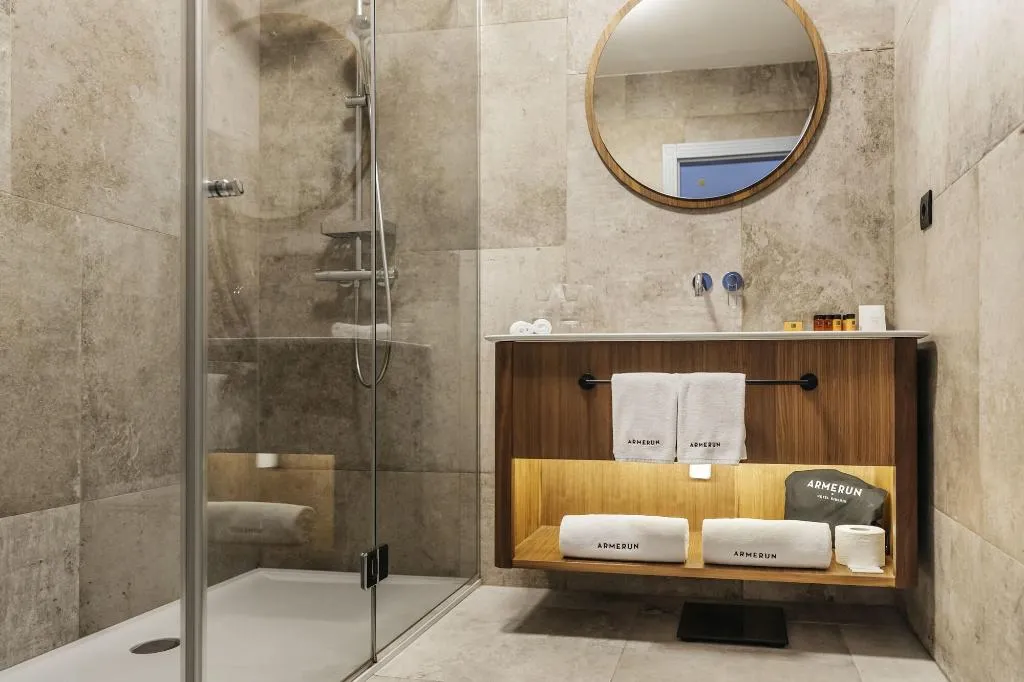 Room, Armerun Heritage Hotel & Residences, Split