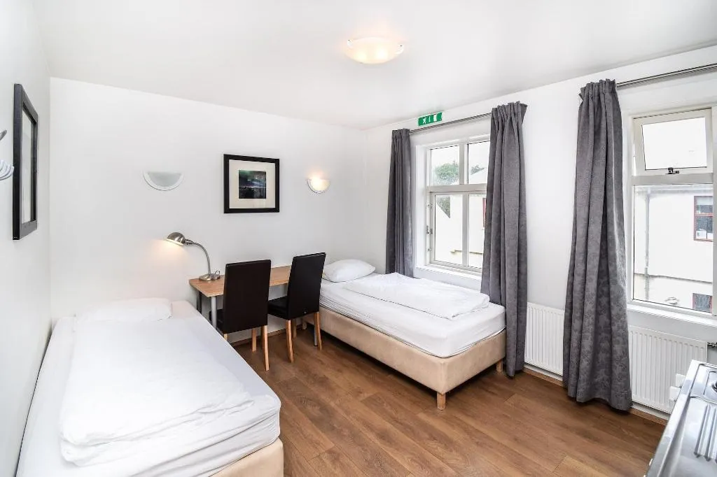 Room, Aurora Guesthouse, Reykjavik