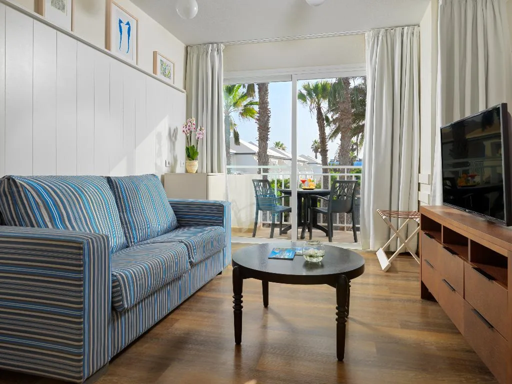 JUNIOR SUITE STANDARD Room, H10 Ocean Suites, Fuerteventura