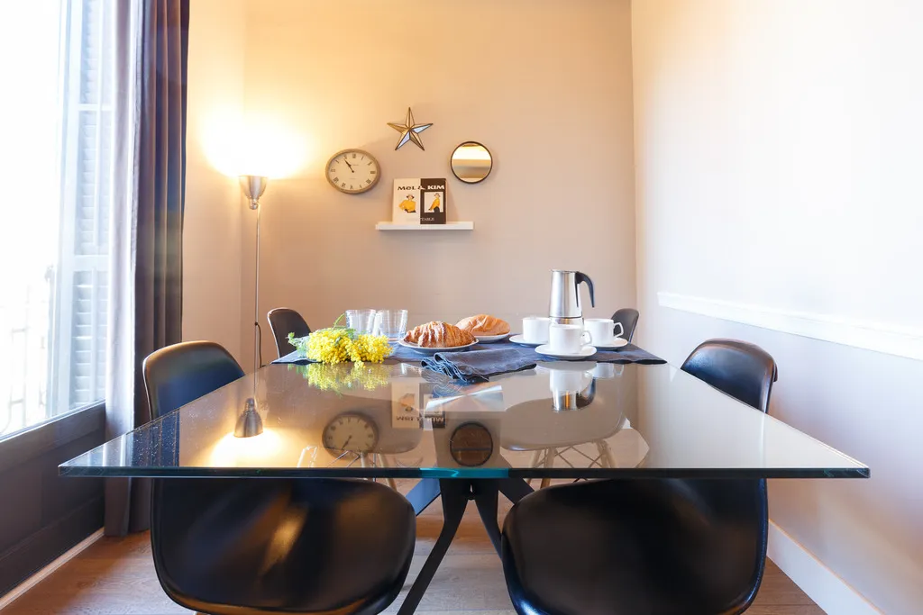 APARTMENT CAPACITY 3 Room, AinB Eixample-Miro Apartments, Barcelona