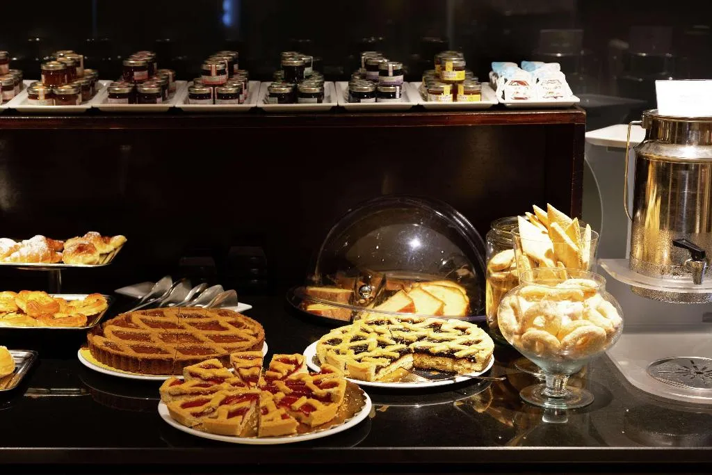 Restaurant, Hilton Garden Inn Rome Claridge, Rome