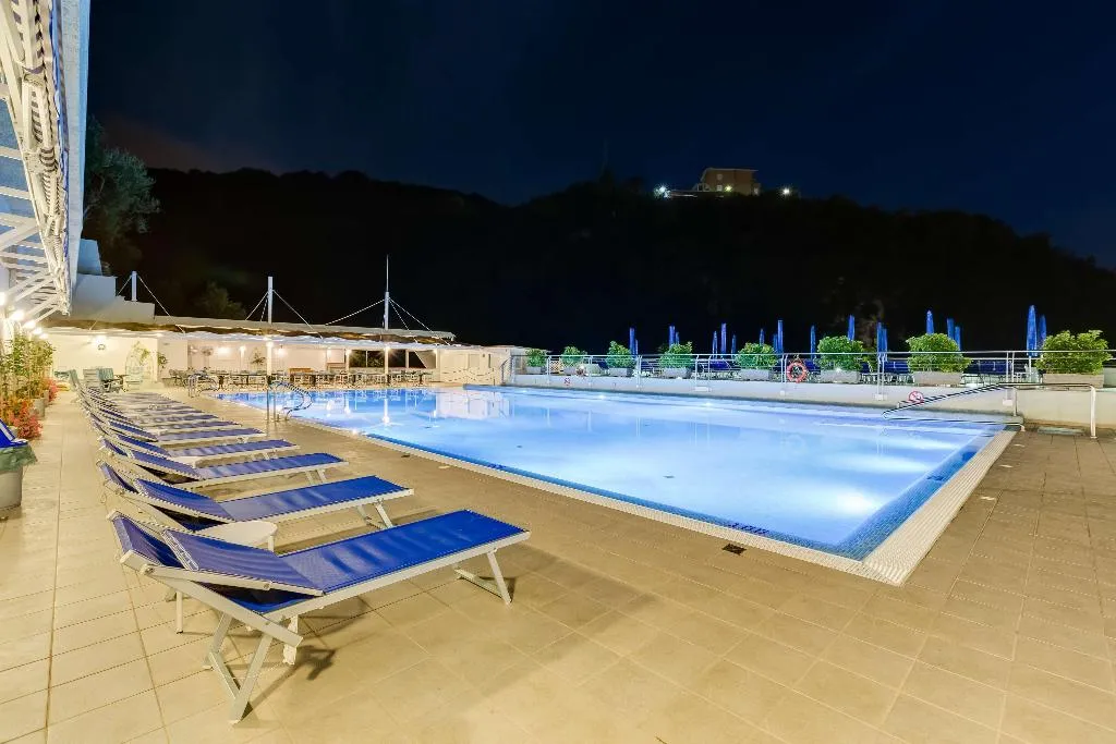Pool, Best Western Hotel La Solara, Naples
