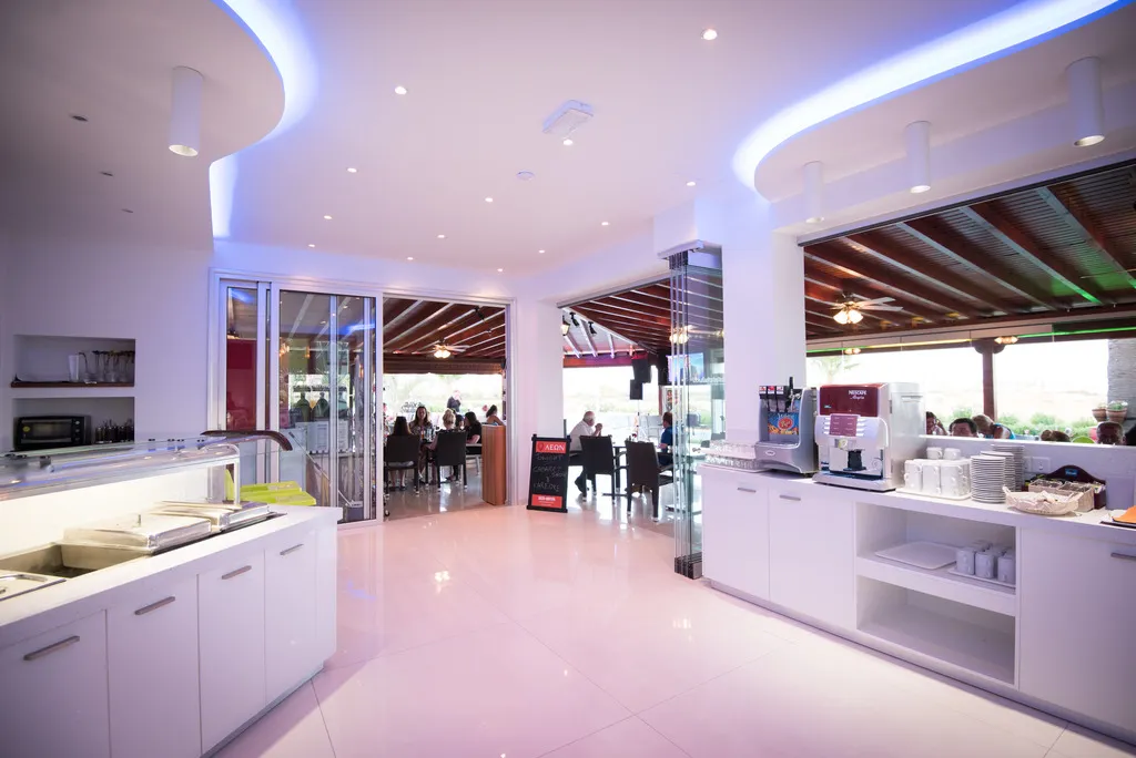 Restaurant, Loutsiana Hotel & Apartments, Cyprus