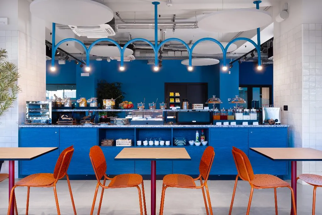 Restaurant, CX Naples Centrale, Naples