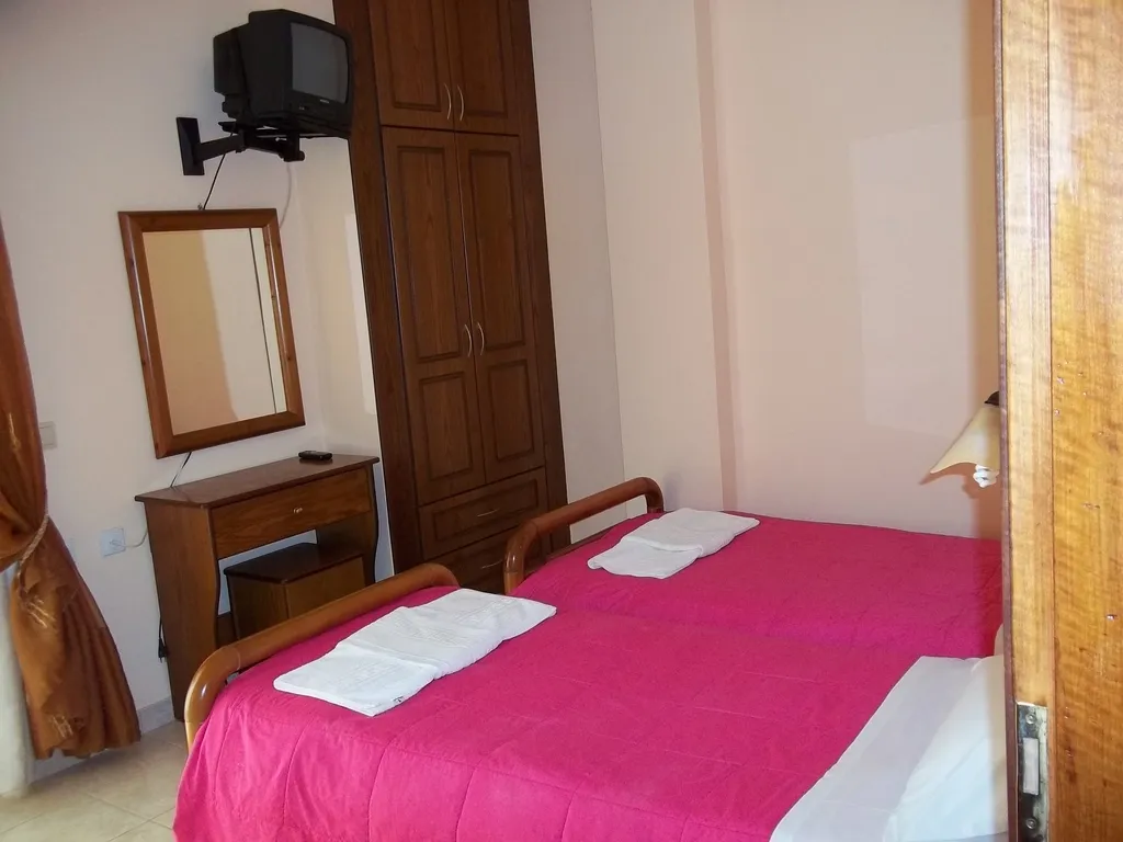APARTMENT TWO BEDROOMS Room, Toulas Apartments, Corfu