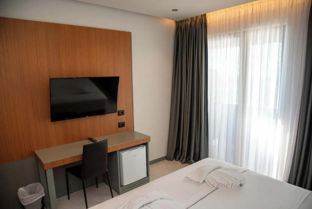 Room, Adria Palace Hotel, Durres