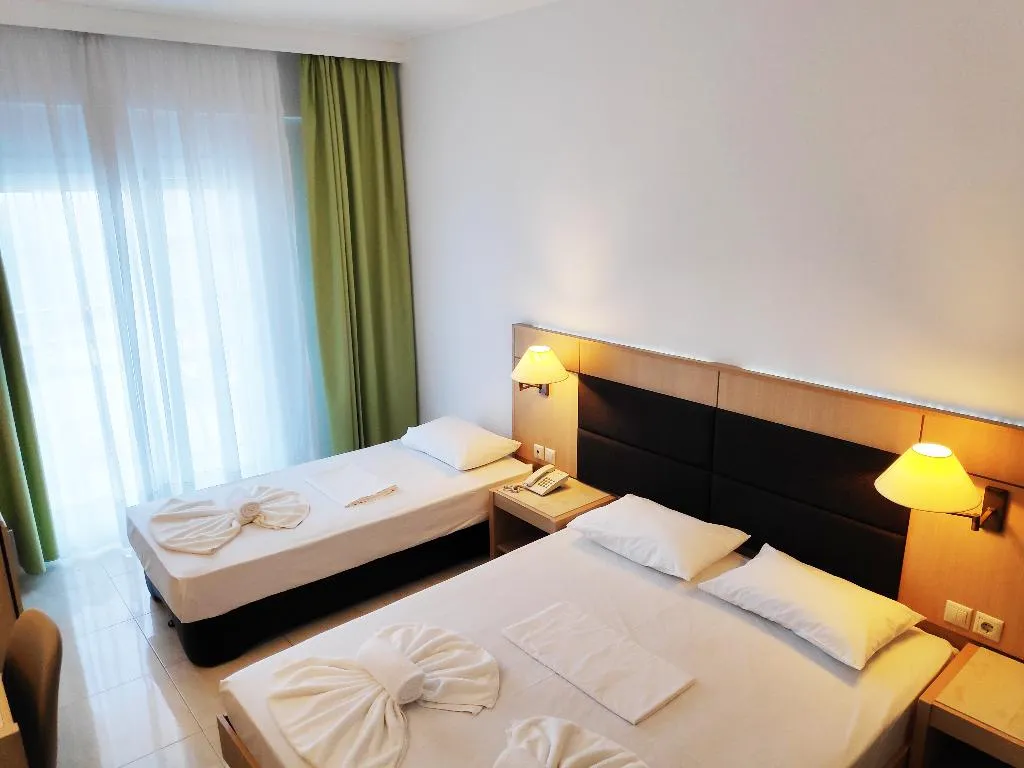TRIPLE CLASSIC Room, Halkidiki Palace, Halkidiki