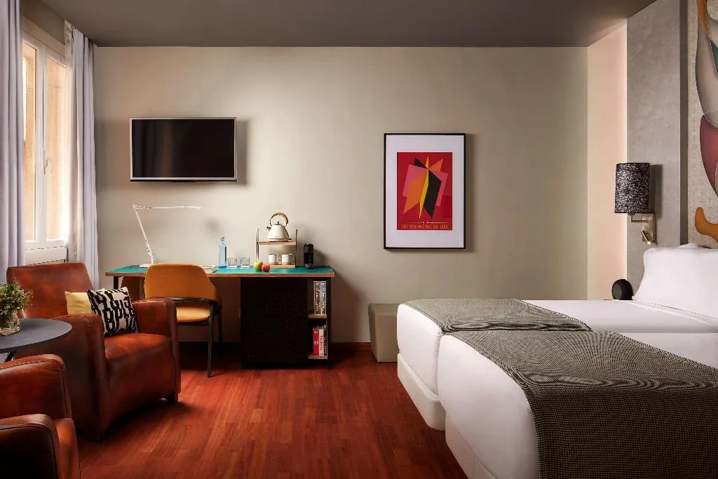 DOUBLE SUPERIOR Room, Avani Alonso Martinez Madrid Hotel, Madrid
