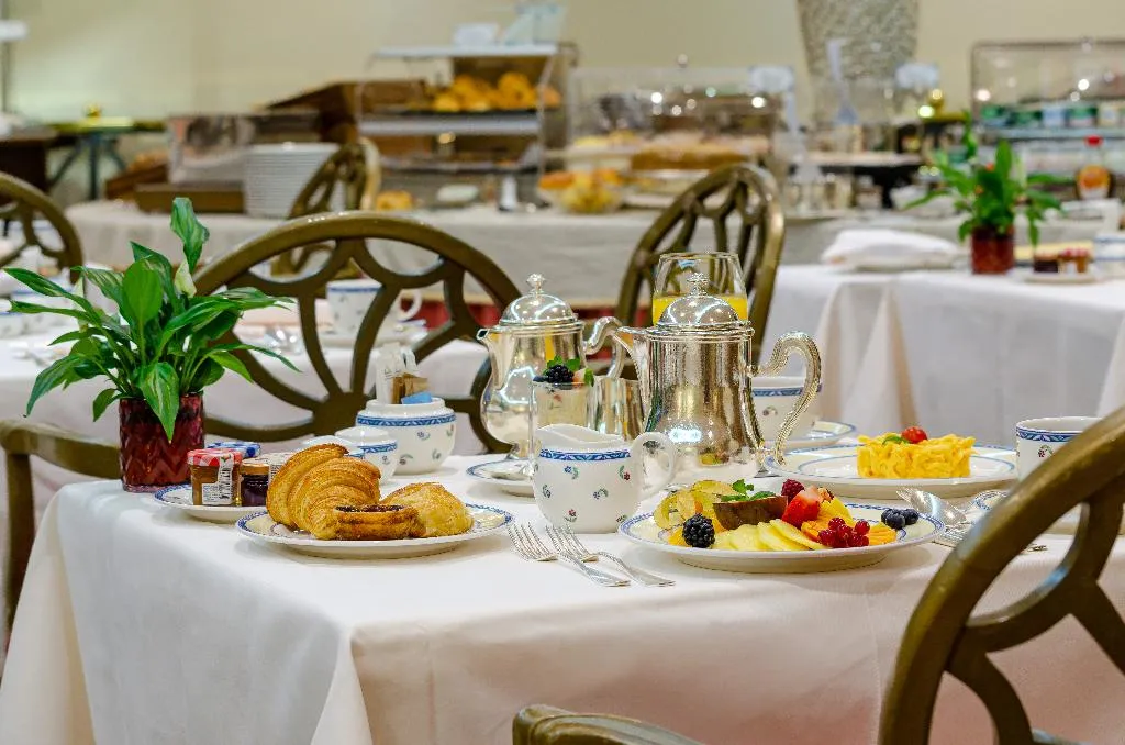 Restaurant, Olissippo Lapa Palace, Lisbon